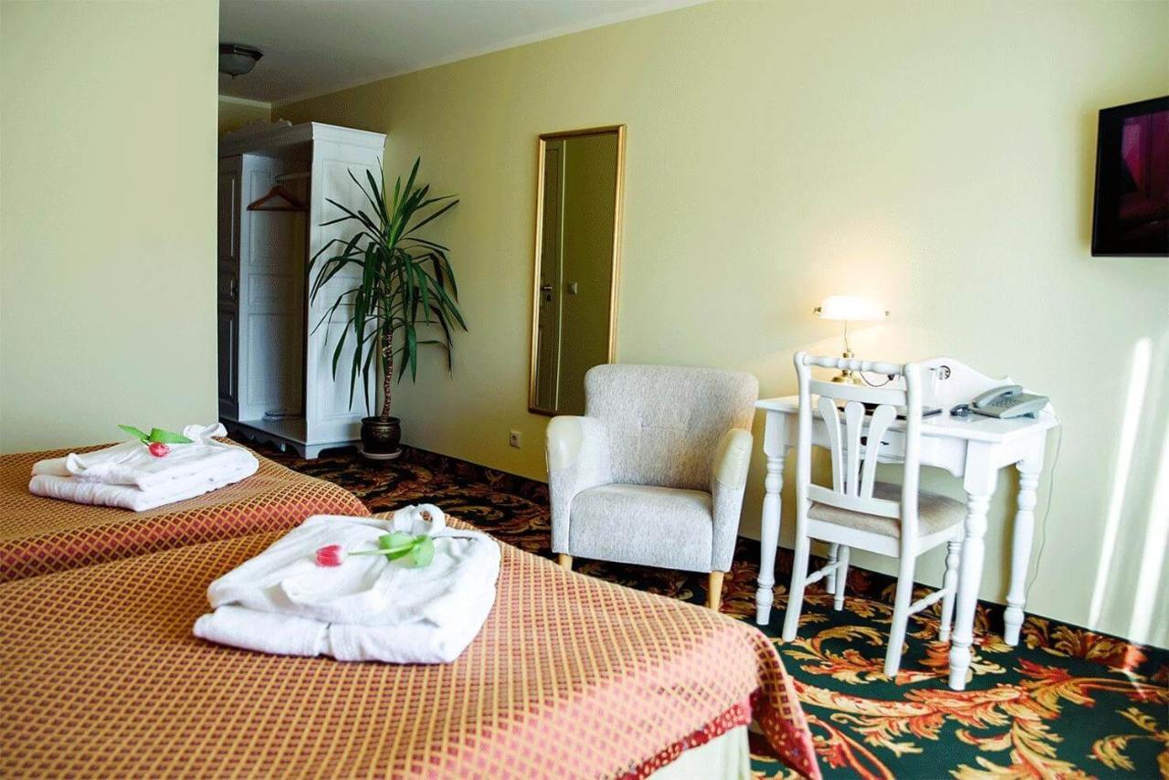 Hotel Metsis Valga Eksteriør billede
