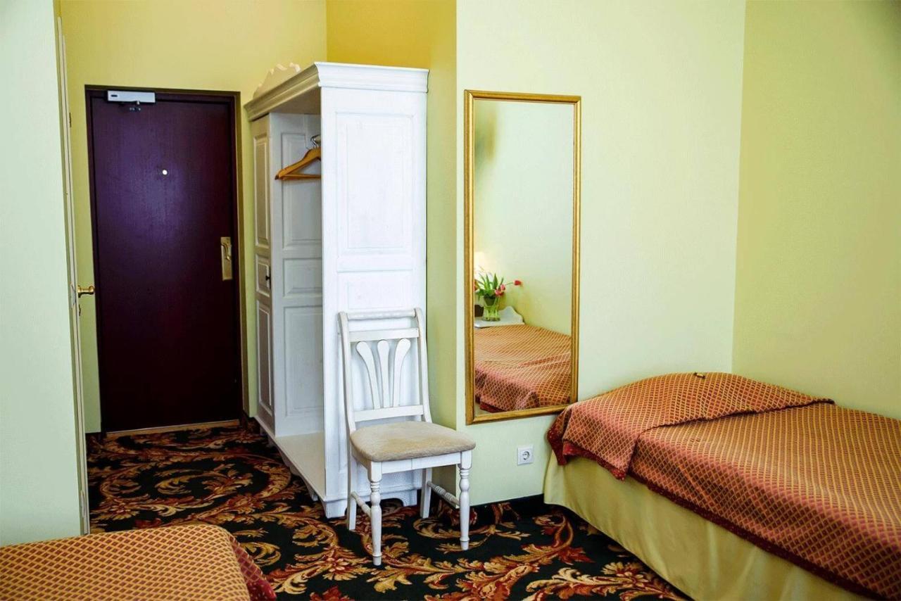 Hotel Metsis Valga Eksteriør billede